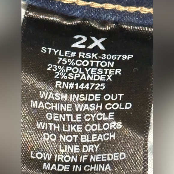 Forever 21 Blue Distressed Cargo Mini Skirt NWT - Picture 8 of 11